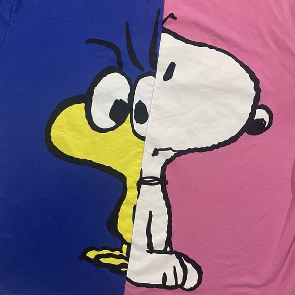 Peanuts Snoopy & Woodstock Split Color Block Graphic Tee Pink Blue Sz Large - Picture 2 of 4